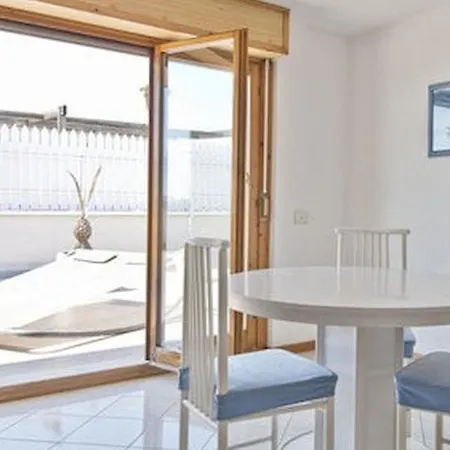 Apartmán Vitalini Attic